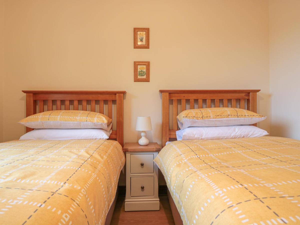גלוסטר Berrys Place Farm Cottage מראה חיצוני תמונה